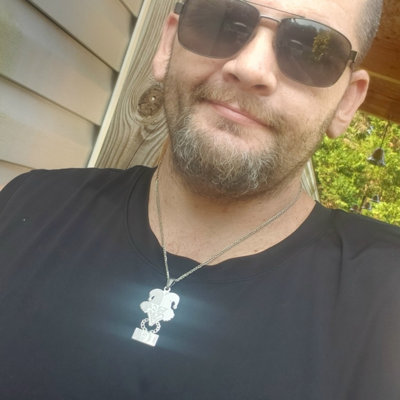 Icp charm and necklace - Picture 4 of 6